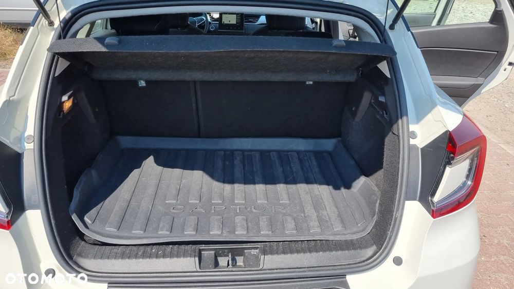 Renault Captur TCe 100 LIFE - 24