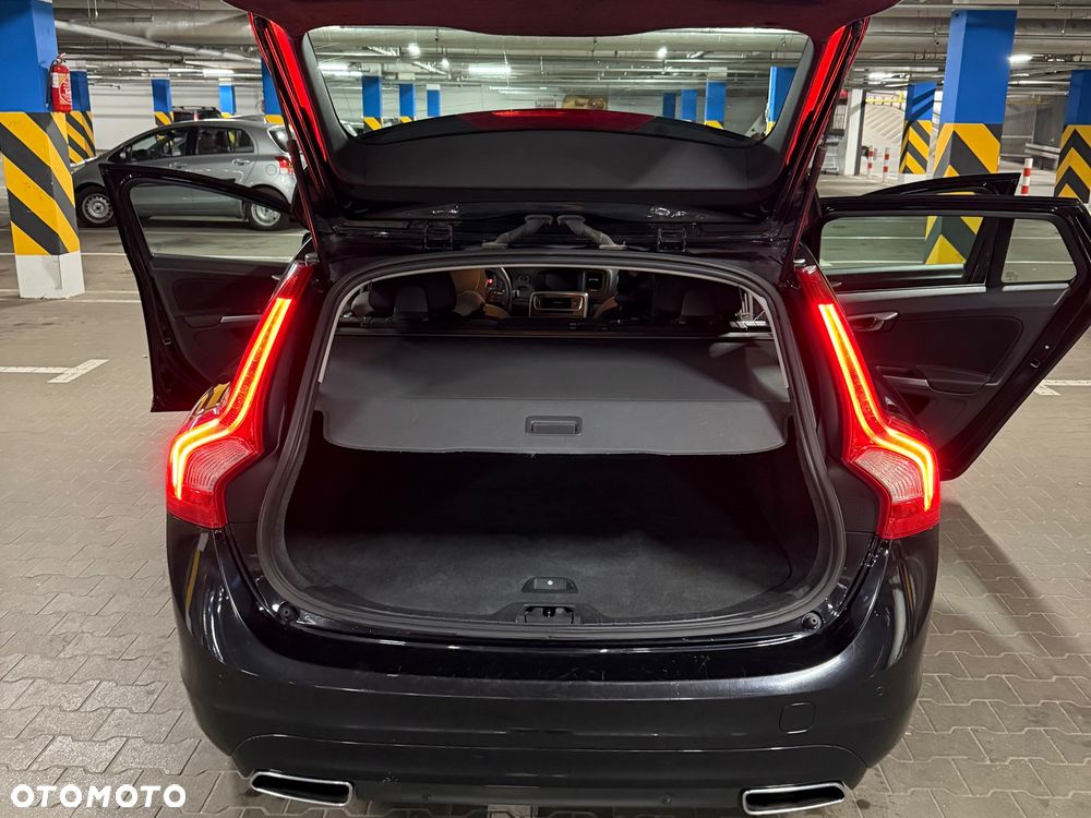 Volvo V60 - 16