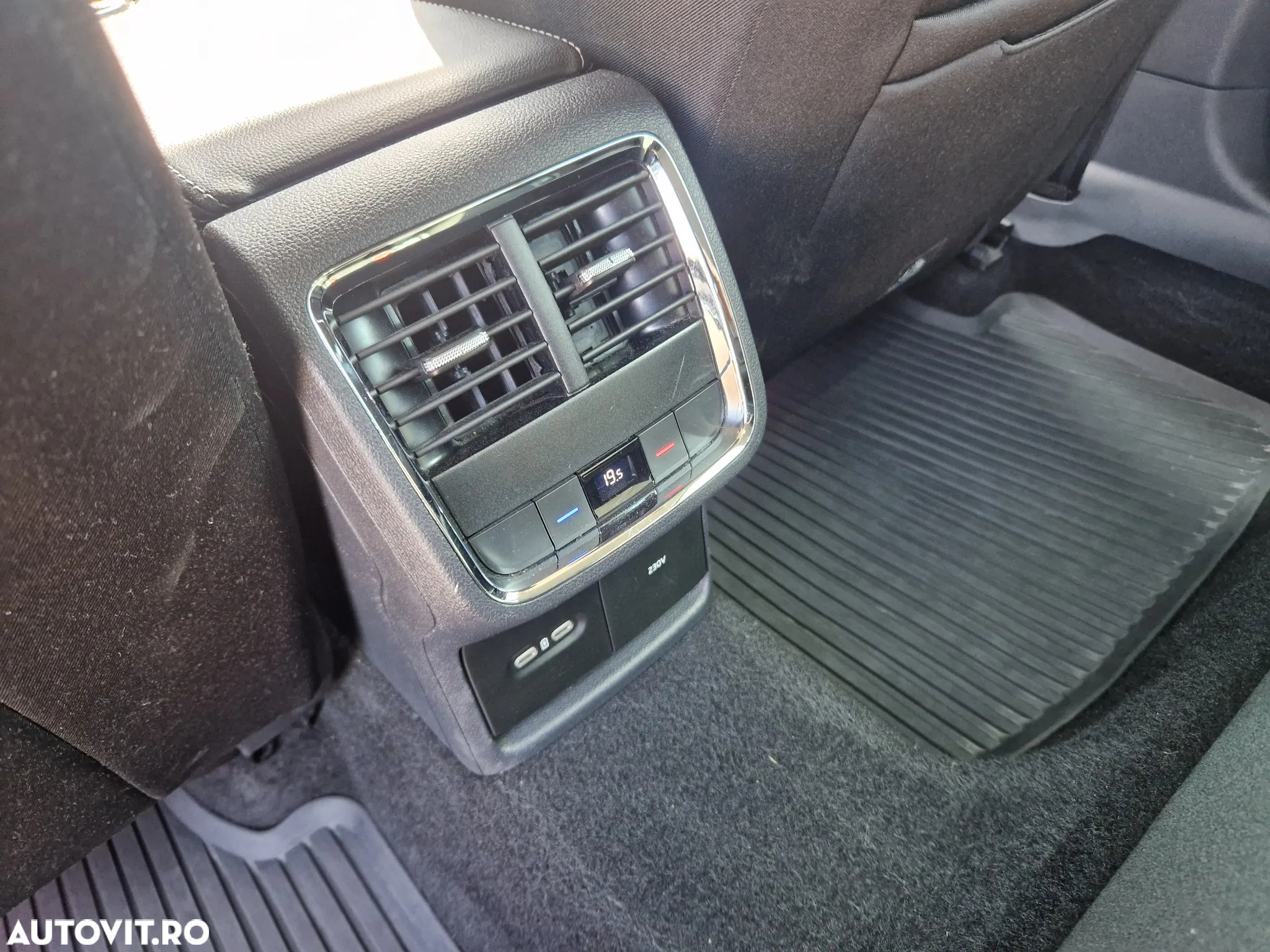 Skoda Octavia 2.0 TDI Style - 10