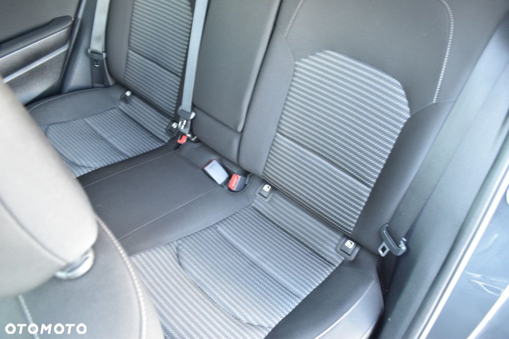 Kia XCeed 1.5 T-GDI M DCT - 25