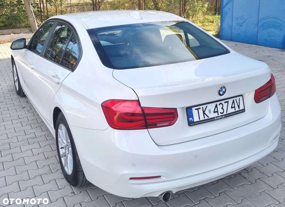 BMW Seria 3 316d - 8