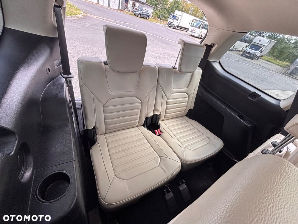 Ford Galaxy 2.0 TDCi 4WD Titanium - 13