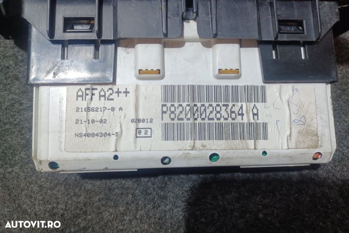 Display bord 21656217-8 P8200028364A Renault Trafic 2 [2001 - 2006] M - 4