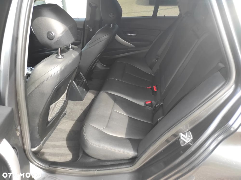 BMW Seria 3 - 15