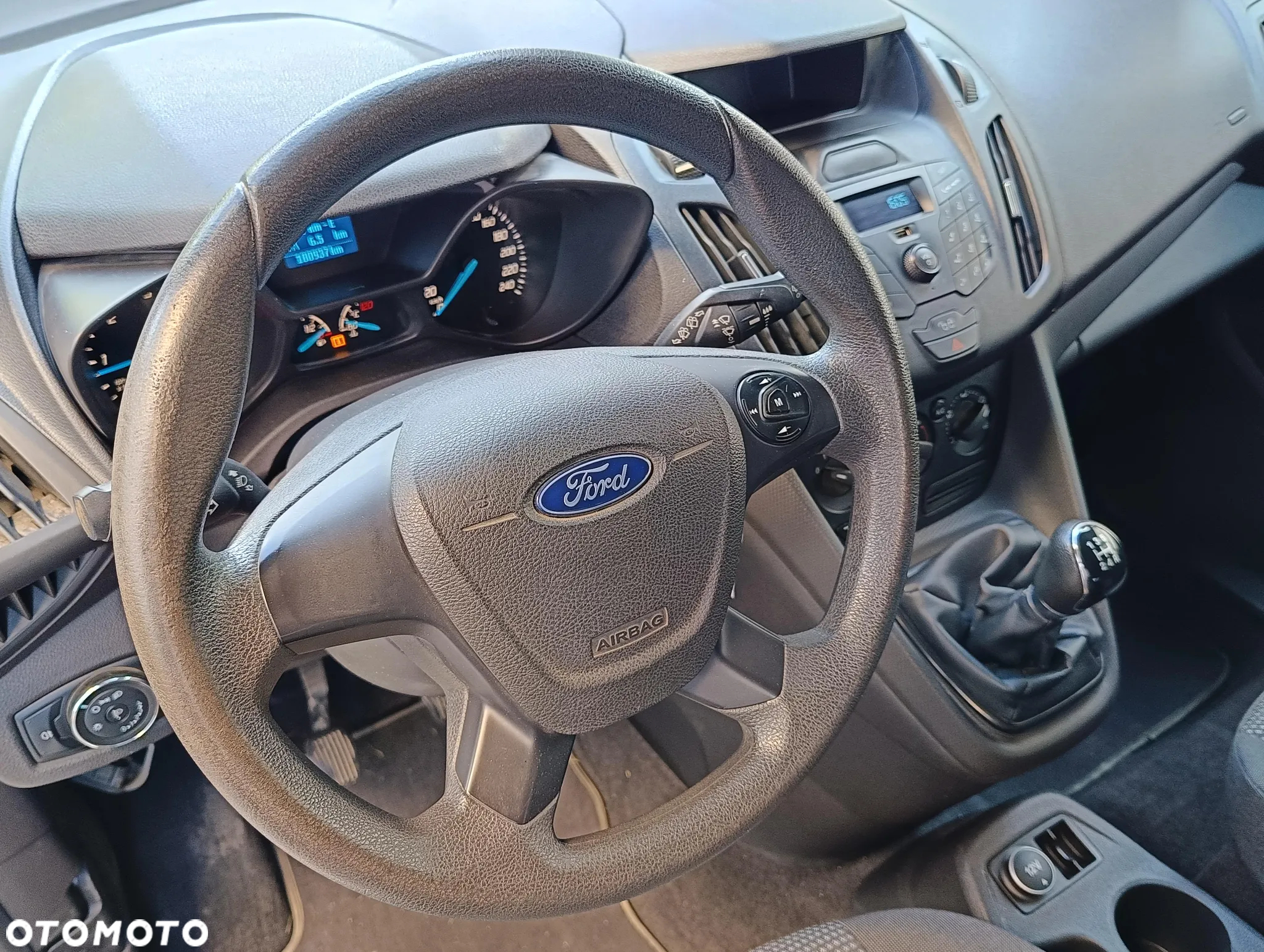 Ford Tourneo Connect 1.5 TDCi Trend - 27