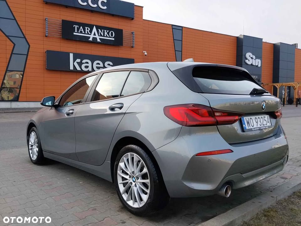 BMW Seria 1 118i - 5