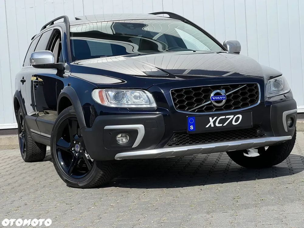 Volvo XC 70 - 1
