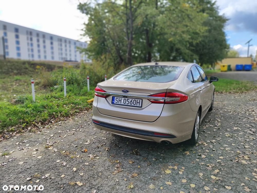 Ford Fusion - 5