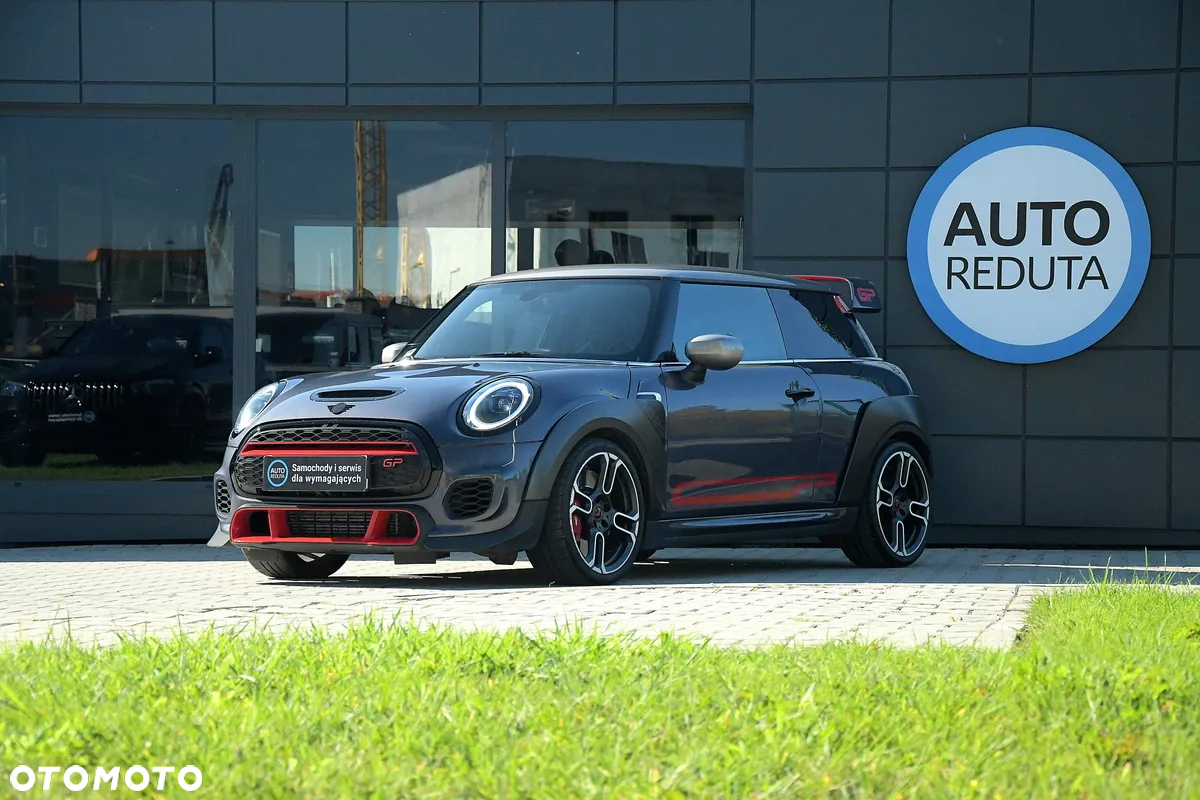 MINI John Cooper Works ALL4 sport - 3