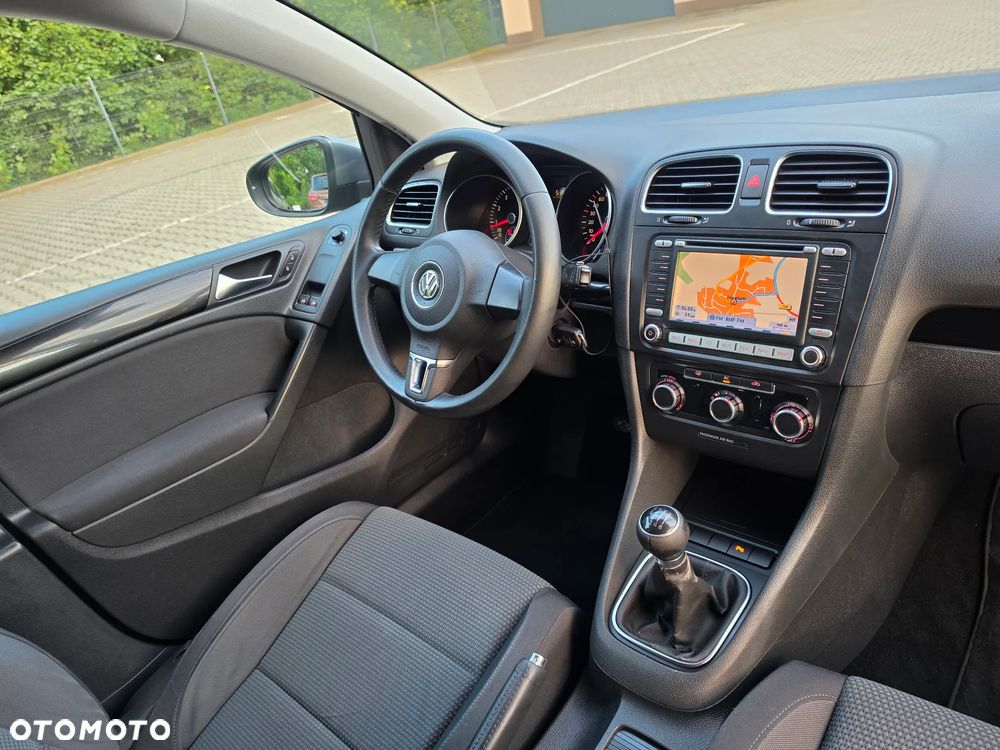 Volkswagen Golf 1.4 TSI United - 6