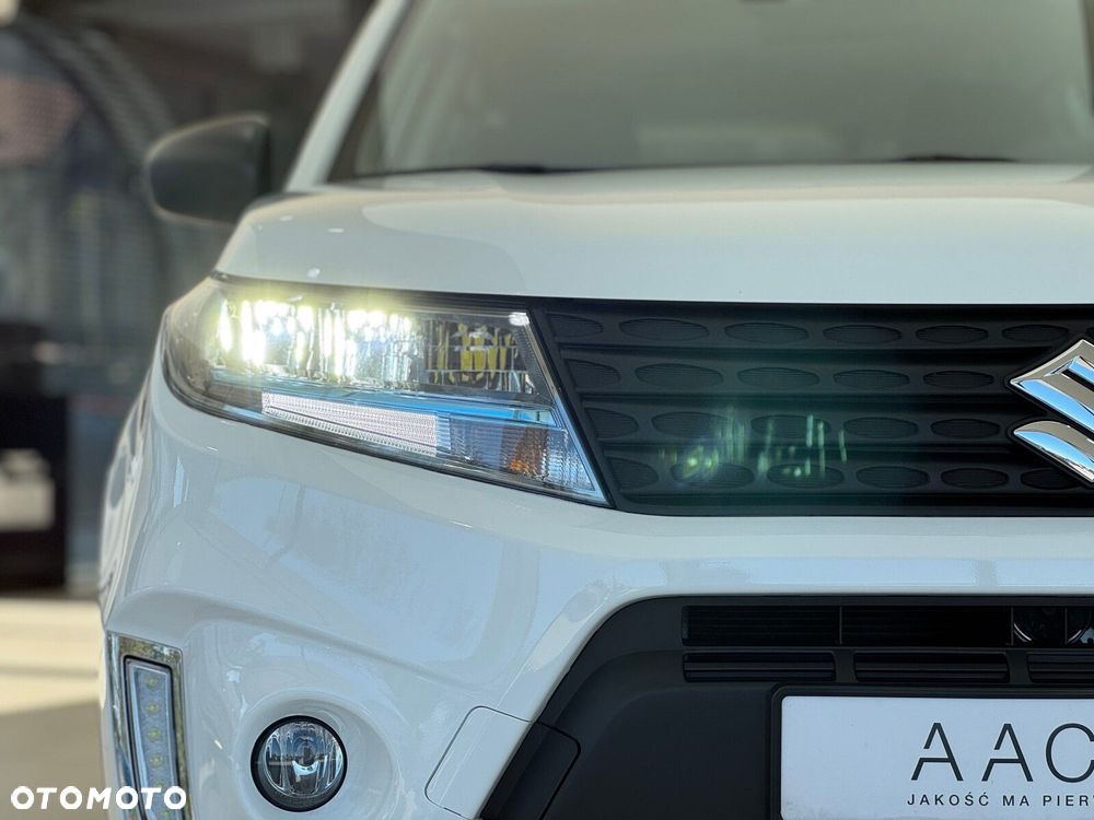 Suzuki Vitara - 32