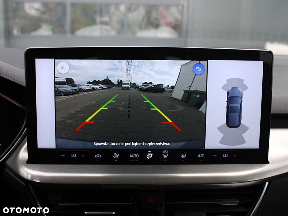 Ford Focus 1.5 EcoBlue Titanium X - 21