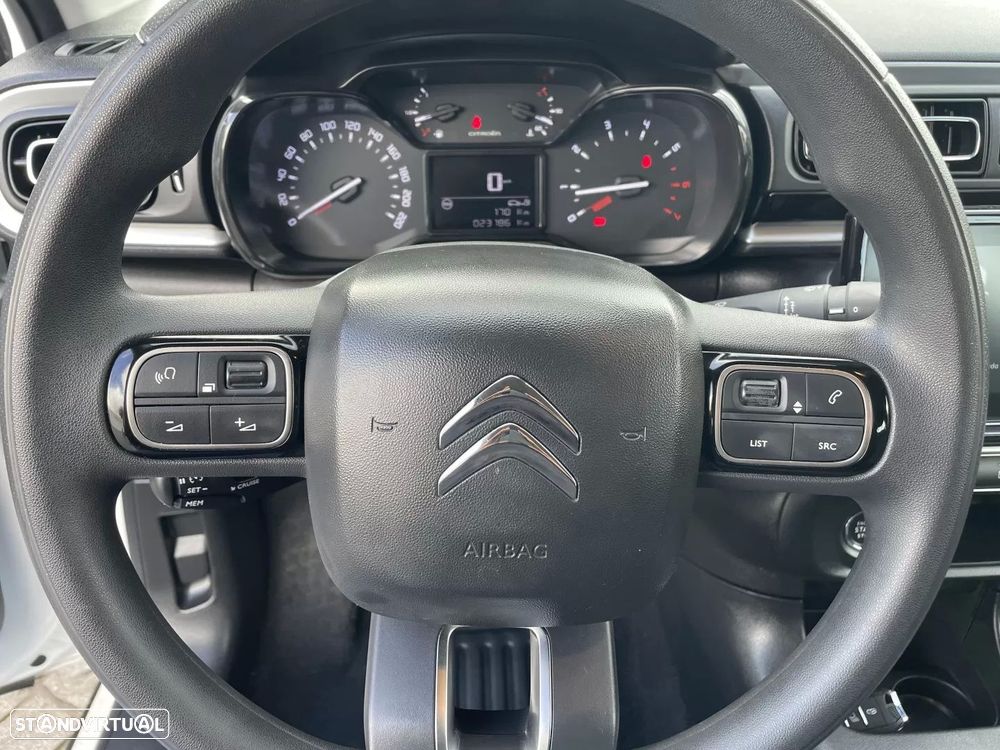 Citroën C3 1.2 PureTech Shine - 25