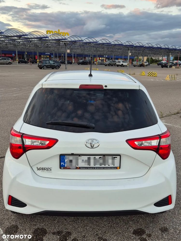 Toyota Yaris 1.5 Premium - 18
