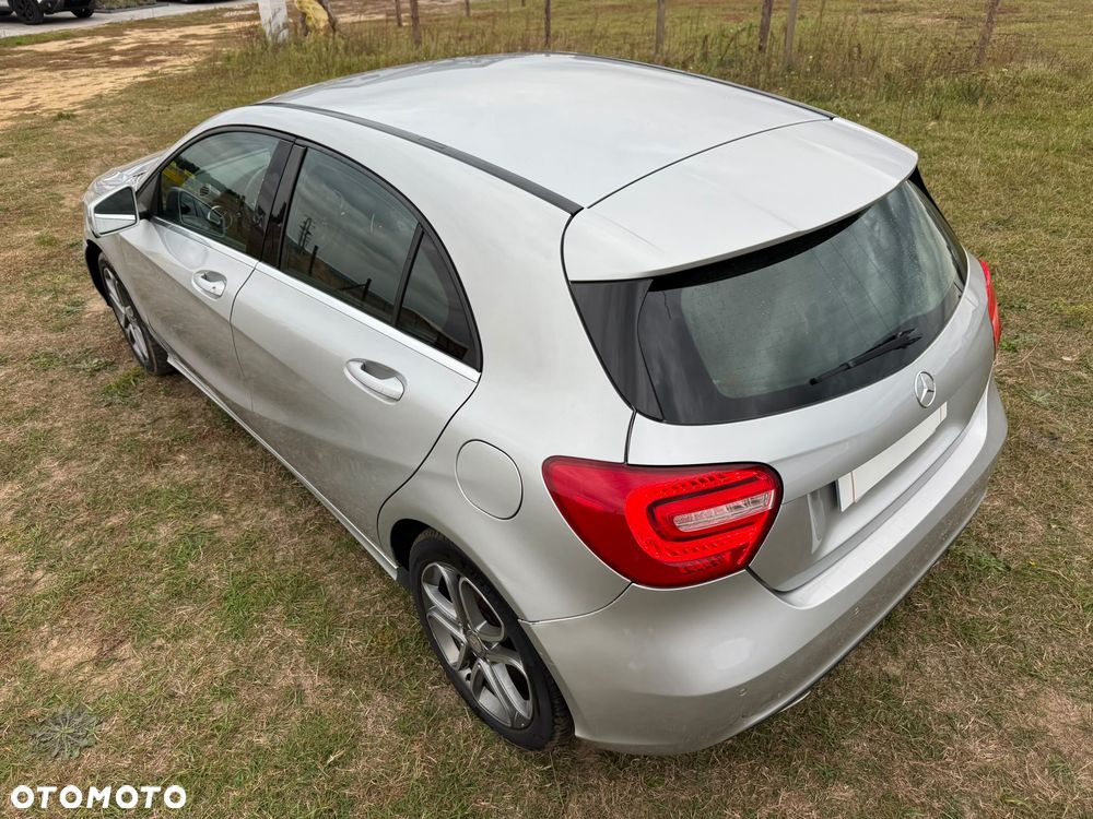 Mercedes-Benz Klasa A 180 (BlueEFFICIENCY) 7G-DCT Style - 4