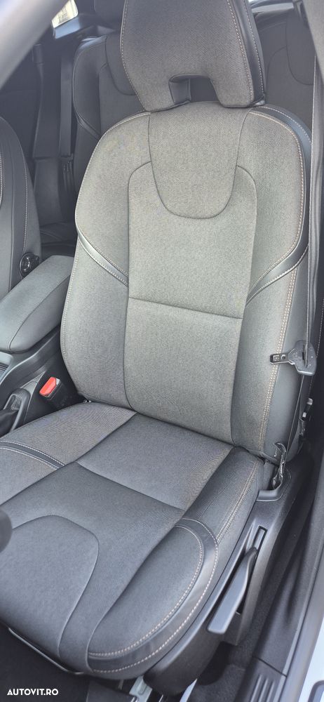 Volvo V40 D3 Momentum - 7