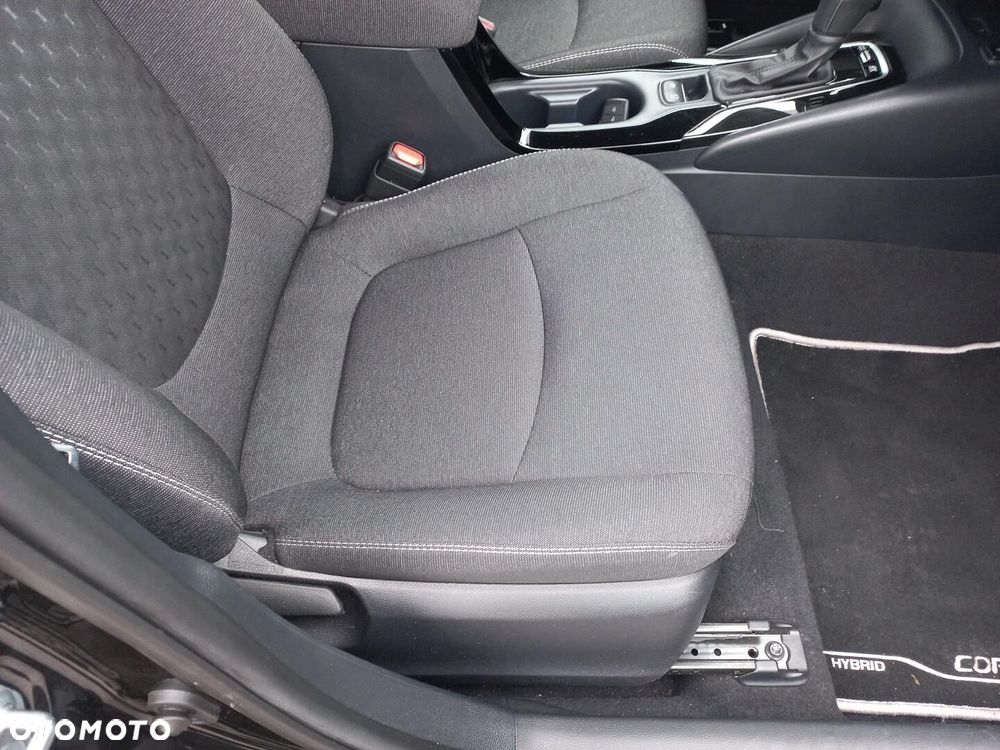 Toyota Corolla 1.8 Hybrid Style - 12