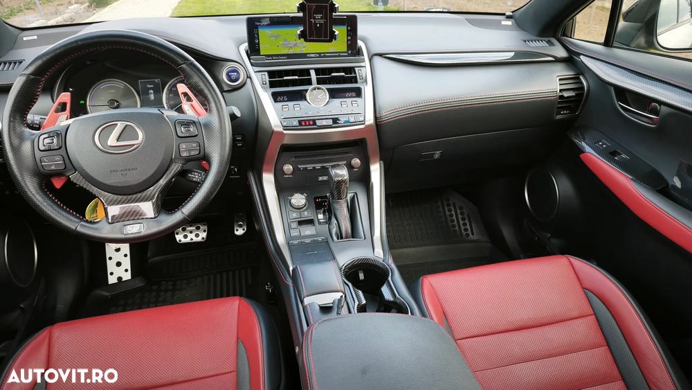 Lexus Seria NX 300h AWD F Sport - 38