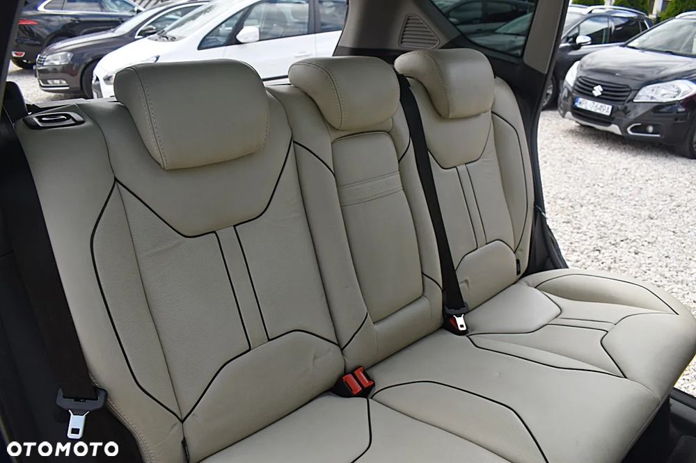 Ford Kuga 2.0 TDCi 2x4 Individual - 21