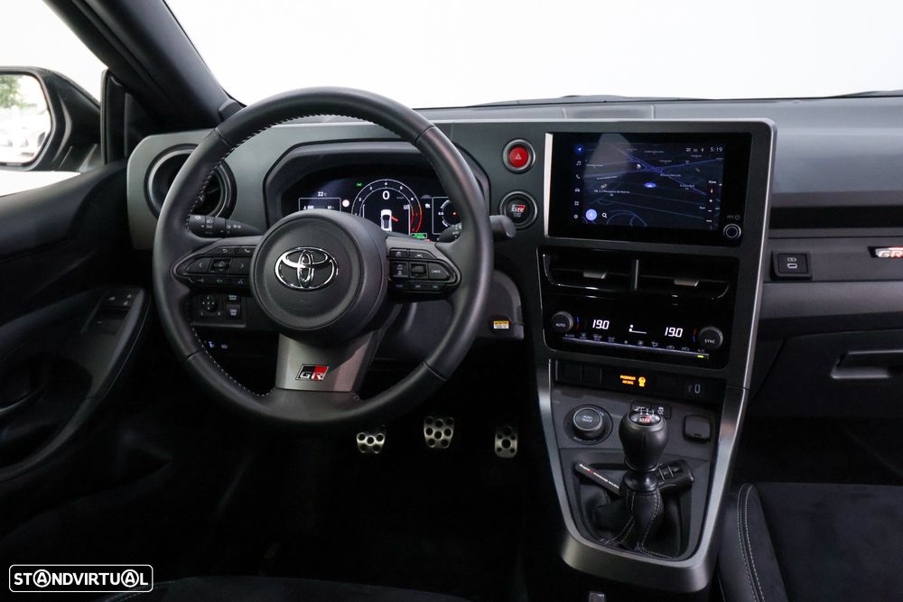 Toyota GR Yaris 1.6 T Legend T/M - 13