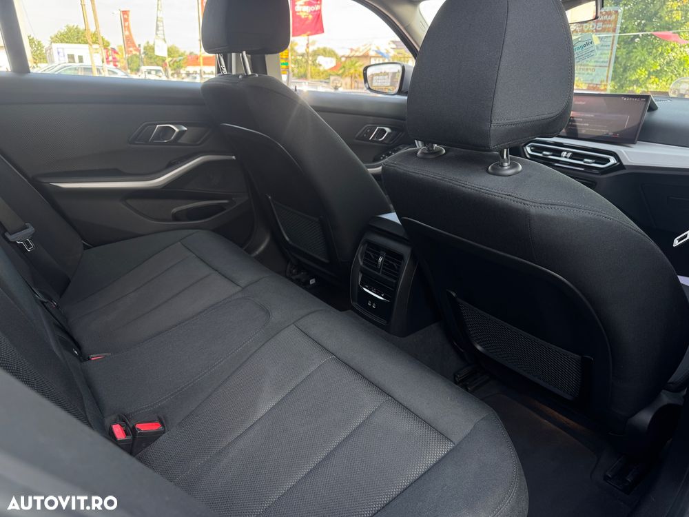 BMW Seria 3 316d AT MHEV - 15