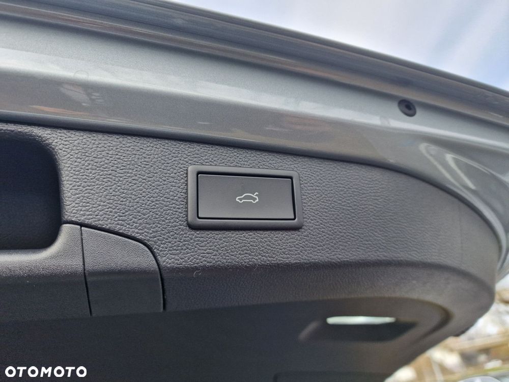 Volkswagen Passat - 9