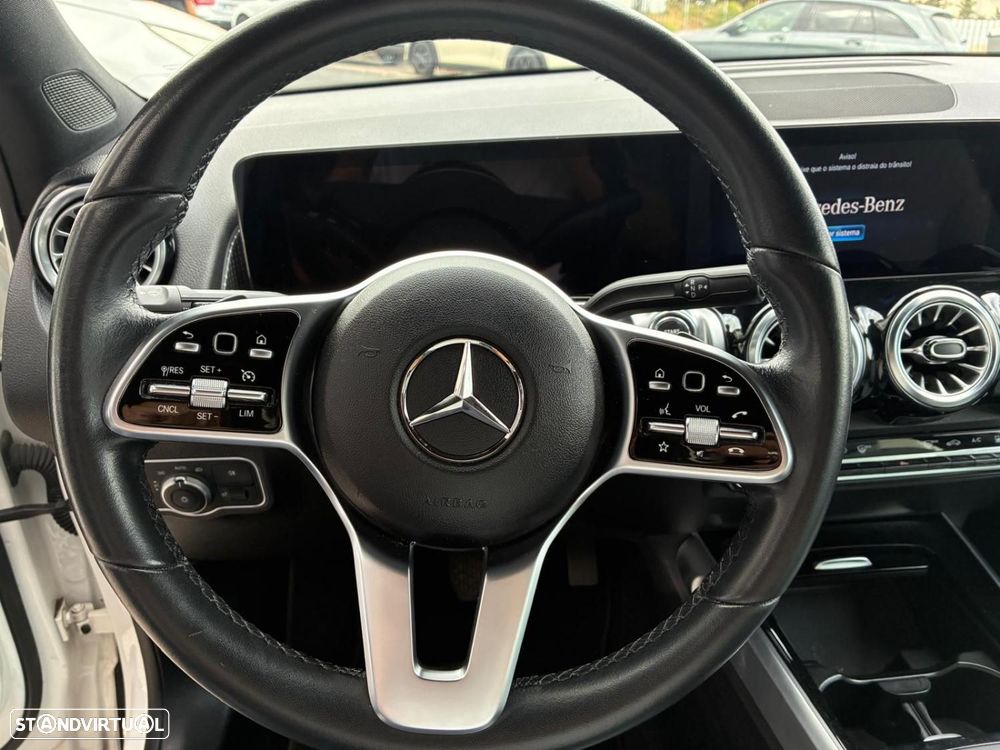 Mercedes-Benz EQB 250 Progressive — fotografia 11