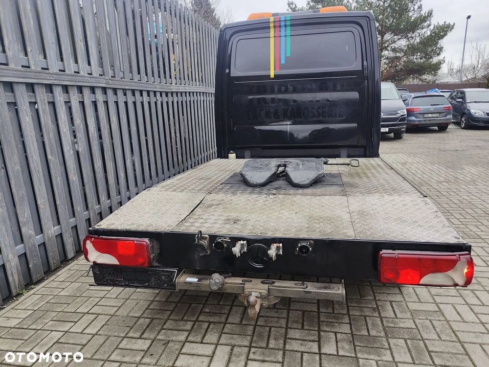 Mercedes-Benz Sprinter - 7