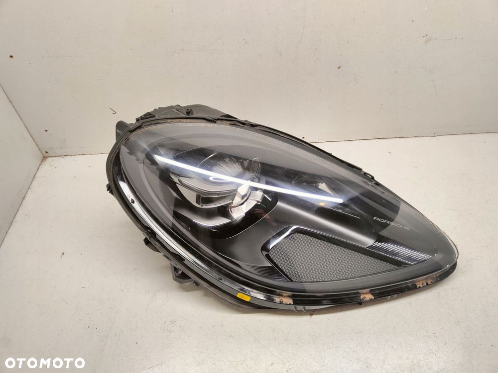 porsche macan prawy full led 95b941010 - 2