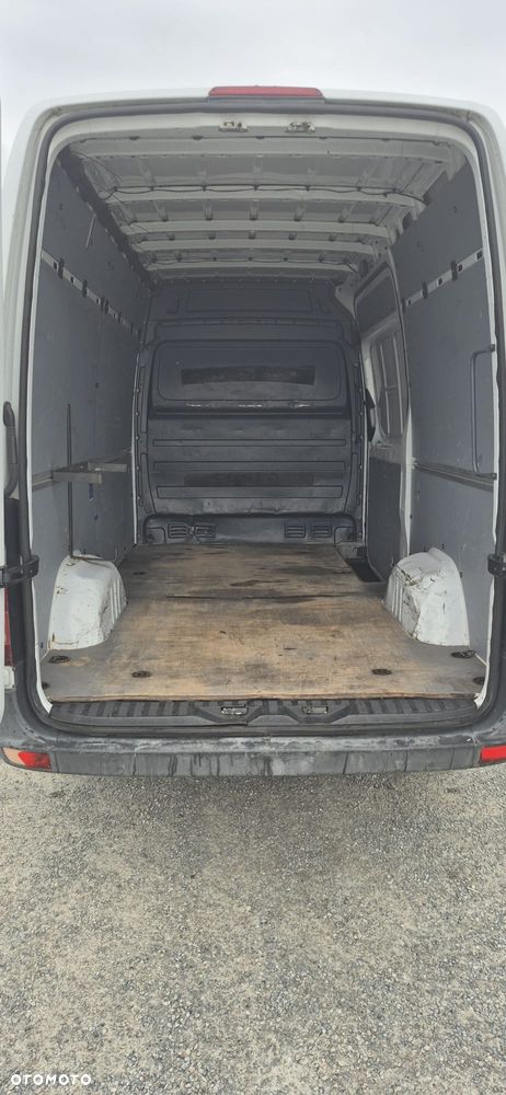 Mercedes-Benz Sprinter - 5