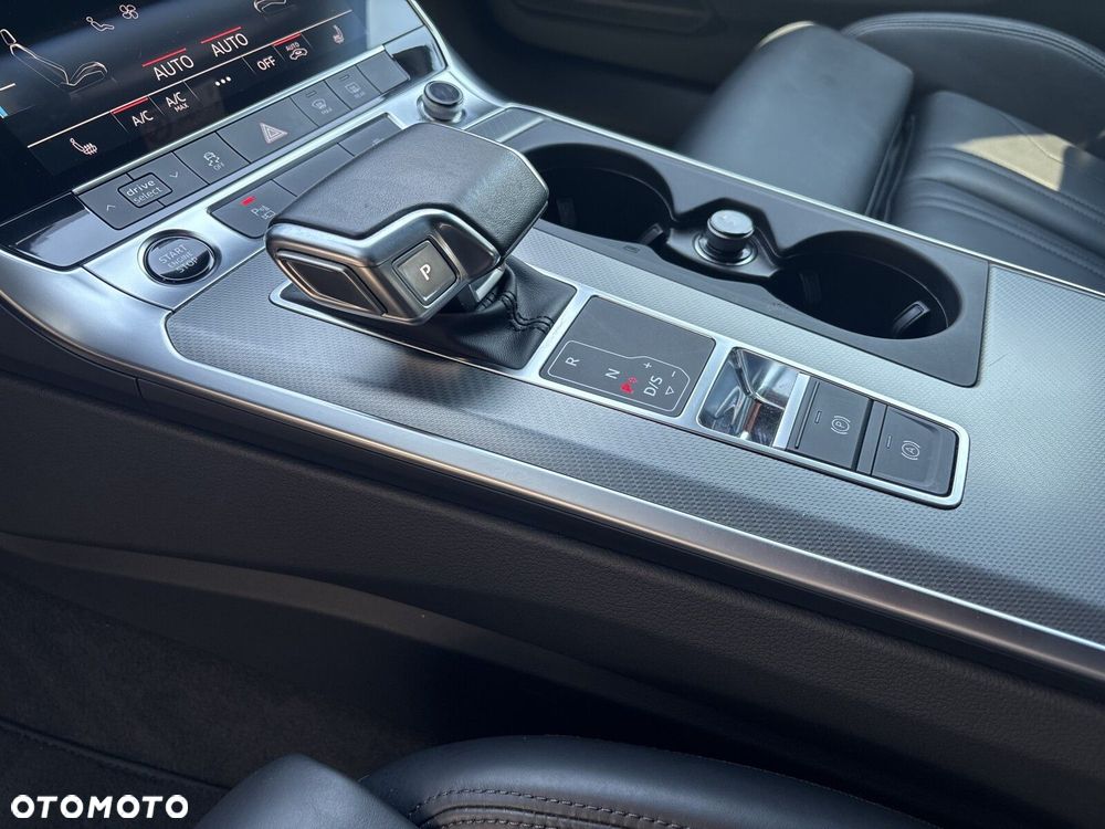 Audi A6 Avant - 20