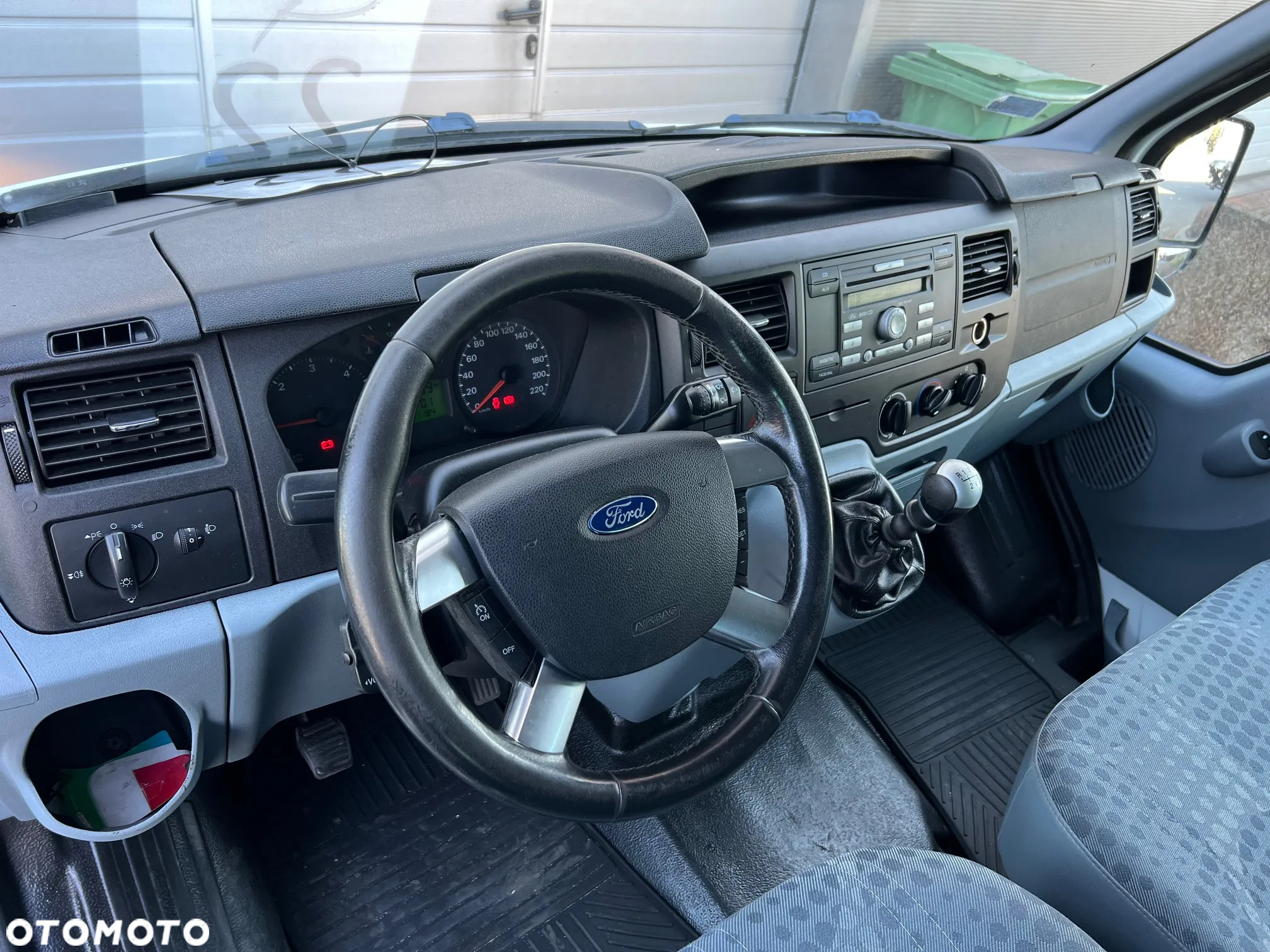 Ford Transit - 8