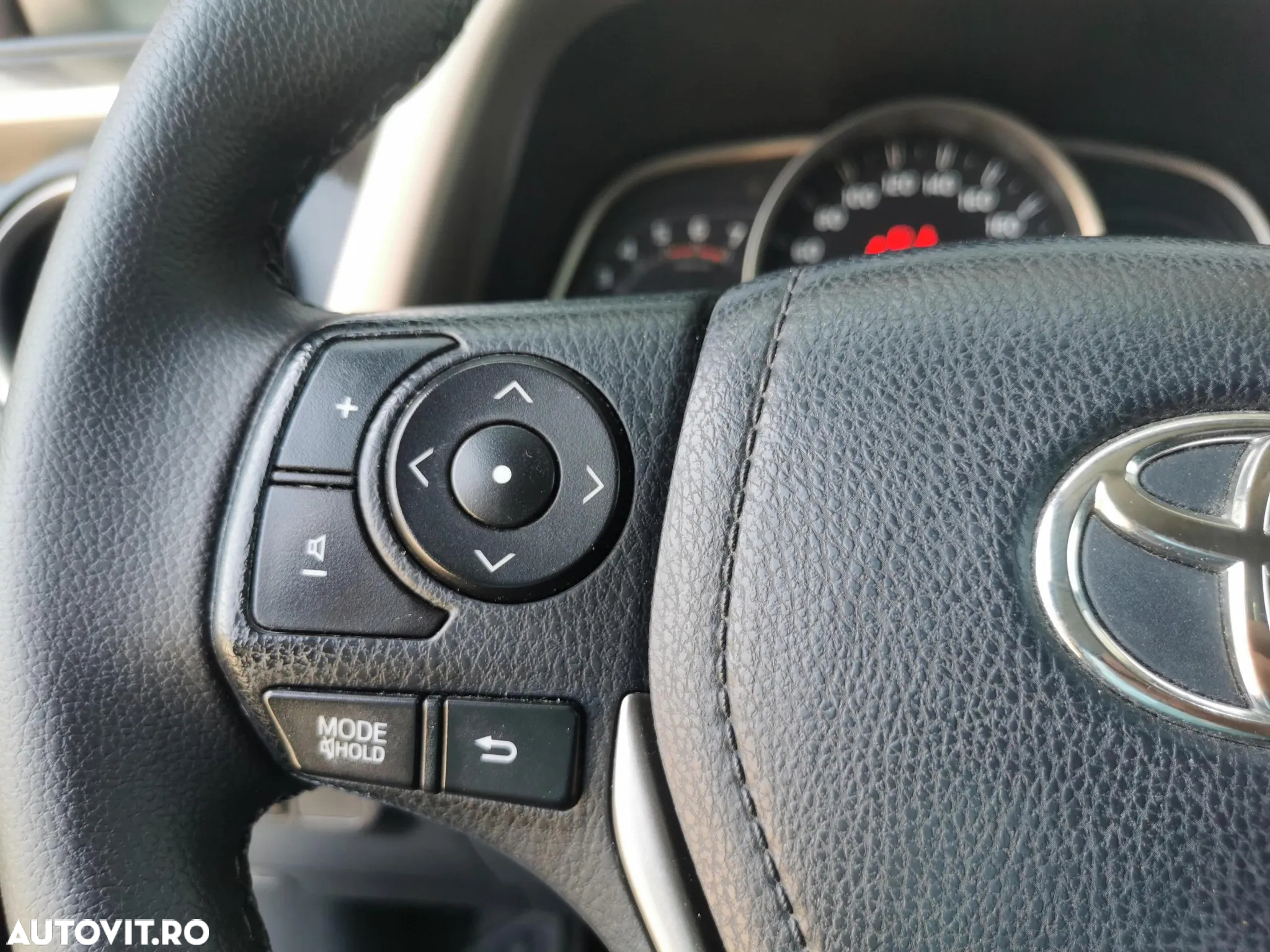 Toyota RAV4 2.0 D-4D 2WD Comfort - 21