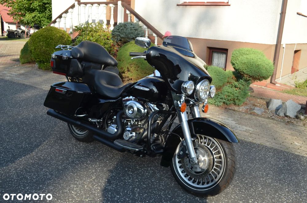 Harley-Davidson Touring Street Glide - 6