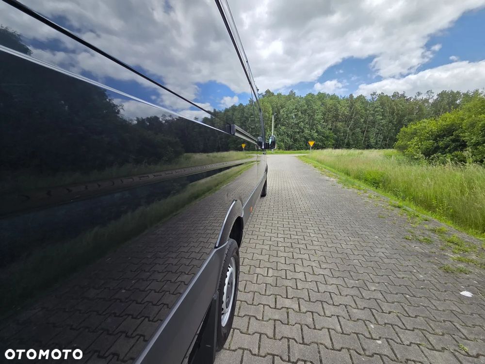 Volkswagen Crafter - 23