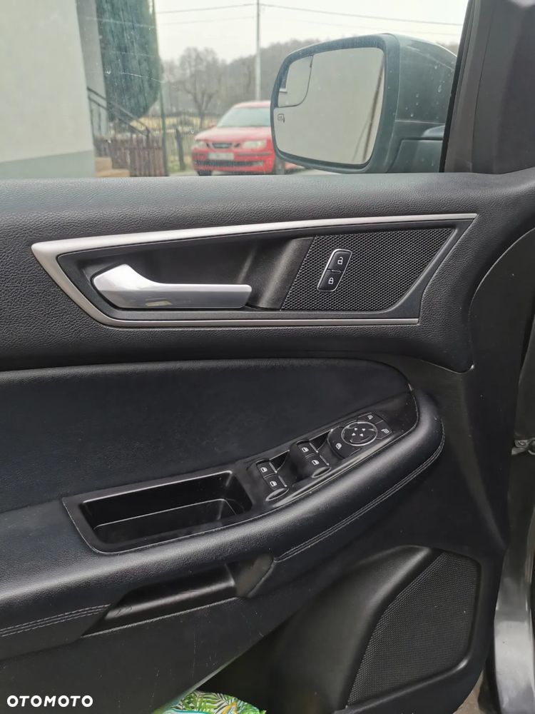 Ford Edge - 17