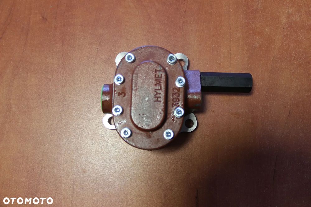 Pompa Hydrauliczna Wspomagania PZS-70118320 z zaworem - 2