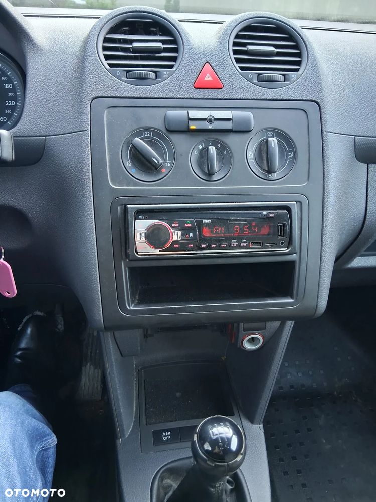 Volkswagen Caddy - 15