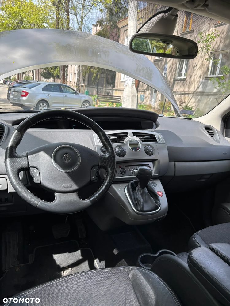 Renault Scenic 2.0 16V Privilege - 24