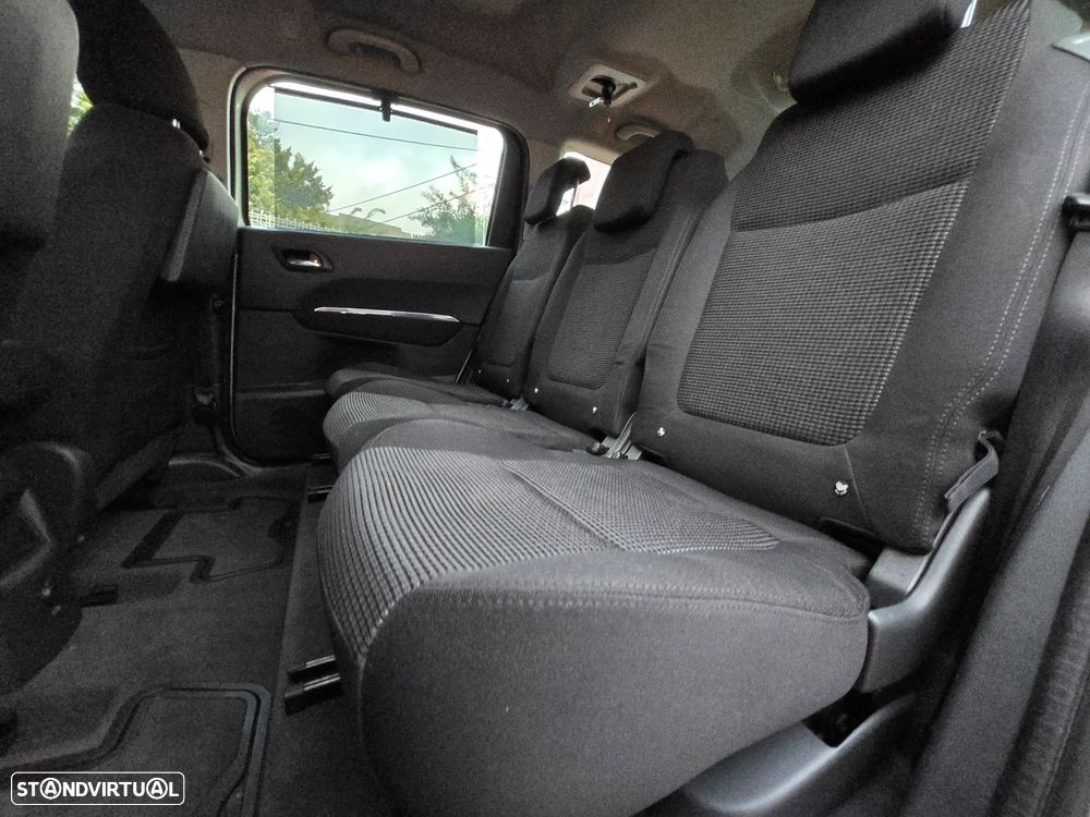 Peugeot 5008 1.6 HDi Premium - 16