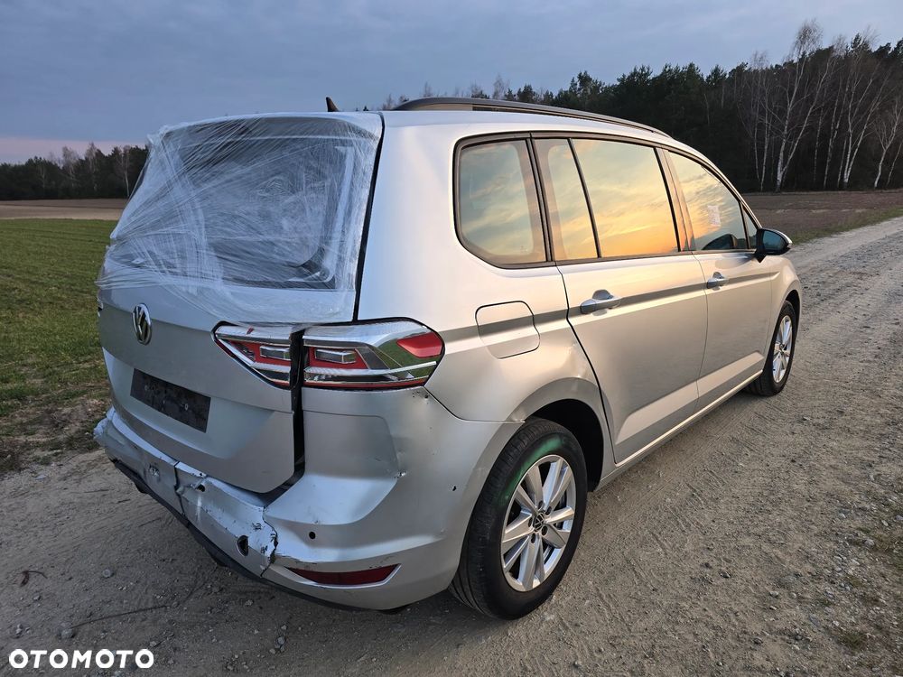 Volkswagen Touran 1.5 TSI EVO Comfortline - 5