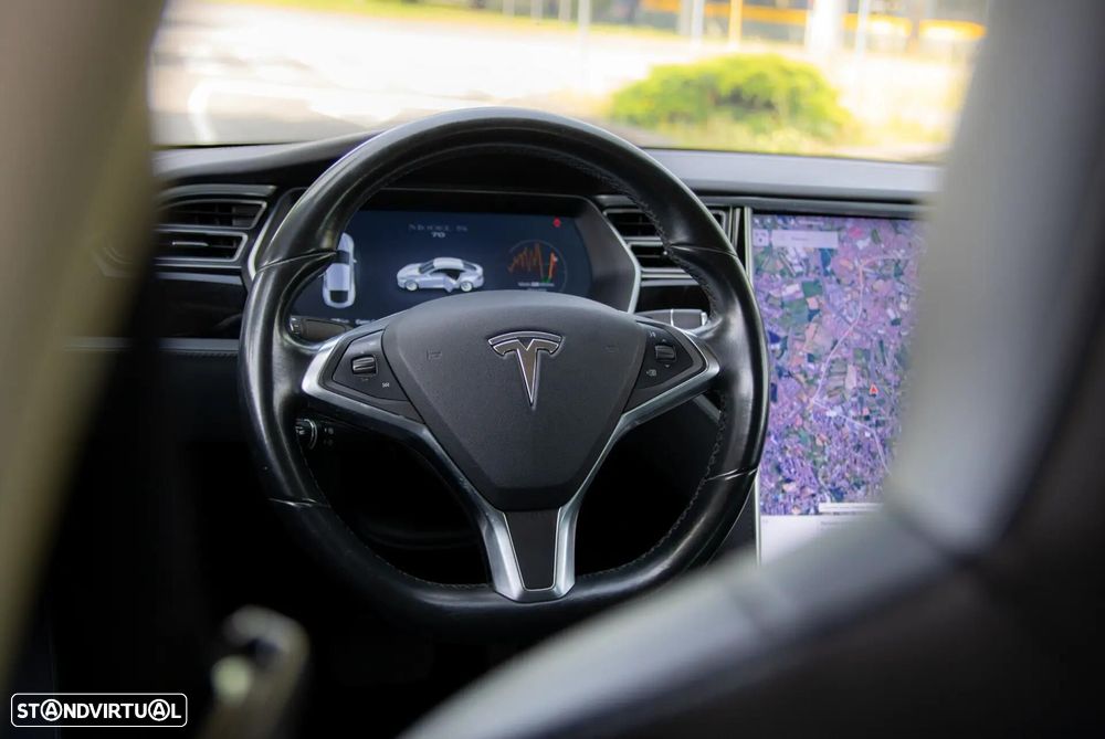 Tesla Model S 70D AWD - 48