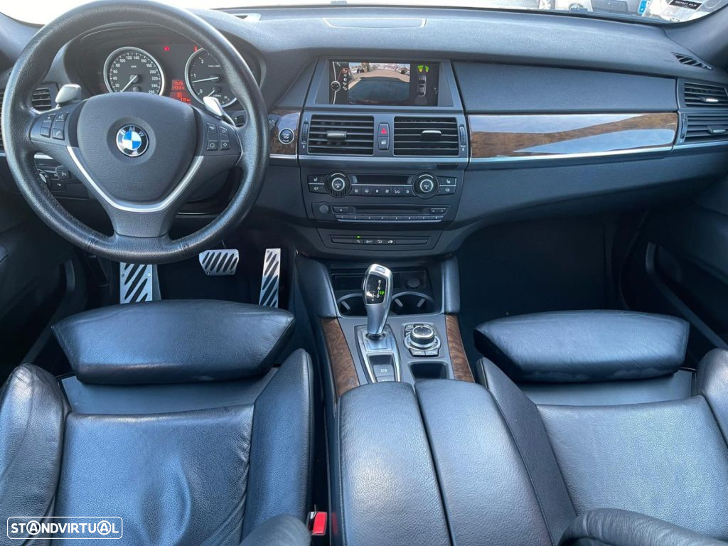 BMW X6 xDrive40d M Sport Edition - 7