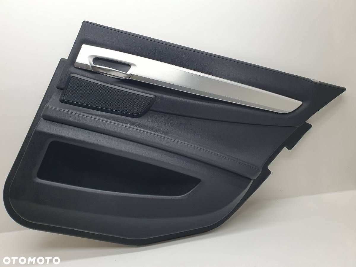 BOCZEK DRZWI PRAWY TYŁ BMW F01 TAPICERKA CZARNY - 1