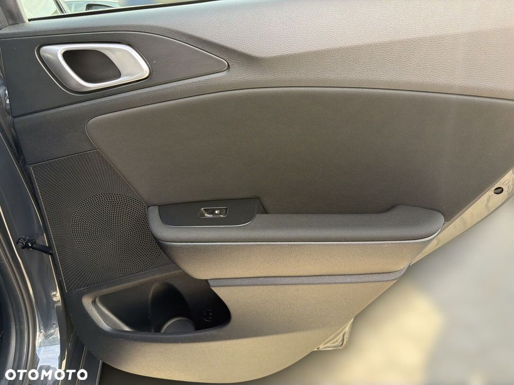 Kia XCeed 1.5 T-GDI M DCT - 29