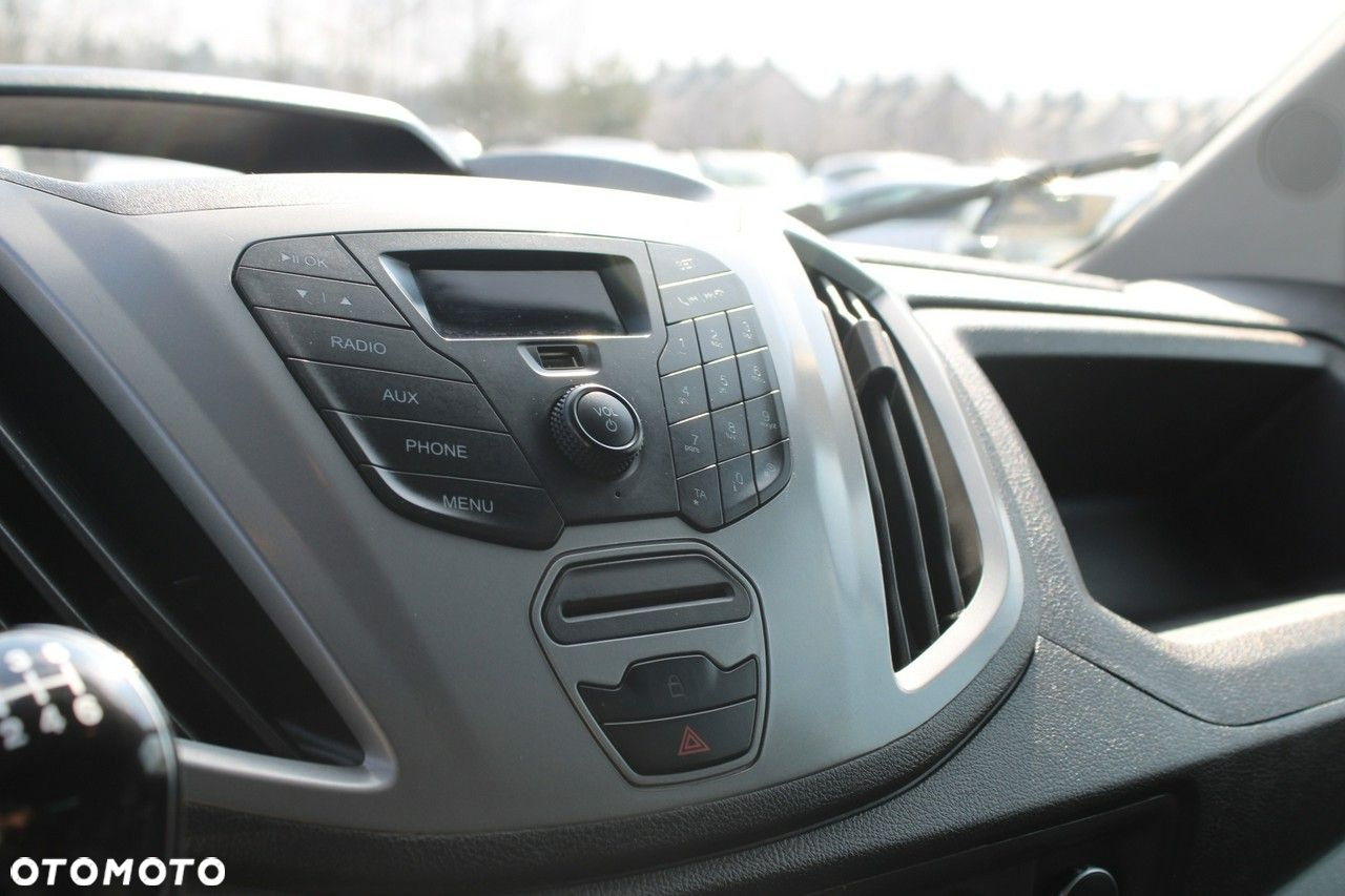 Ford Transit - 24