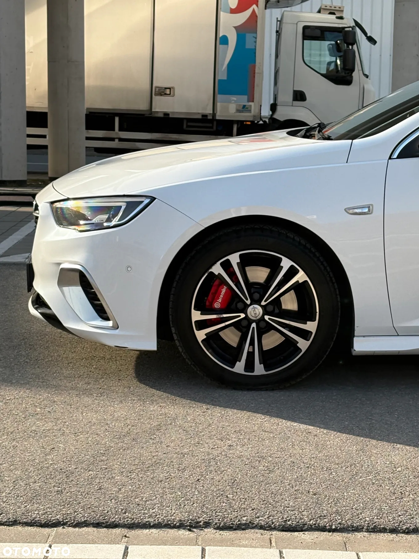 Opel Insignia 2.0 CDTI 4x4 GSi S&S - 3