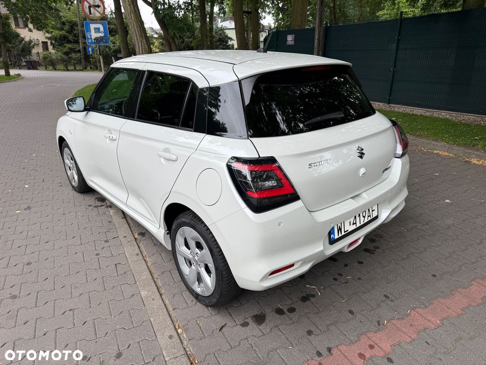 Suzuki Swift 1.2 Dualjet SHVS Premium Plus CVT - 7