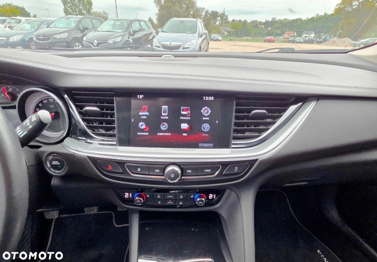 Opel Insignia - 11