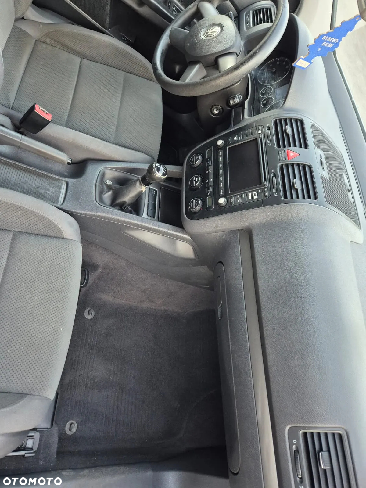Volkswagen Golf V 1.4 FSI Comfortline - 9